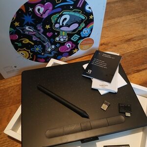 Wacom Black Creative Pen Tablet
